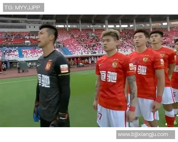 重庆足球队荣登足球配合排行榜第一名引发热议